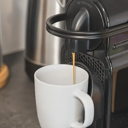 - Stilvolle Im Stadtzentrum - Loggia - Kingsize Bett - Smart Tv - Netflix - 60qm - 24h Check-in