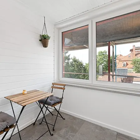 - Stilvolle Im Stadtzentrum - Loggia - Kingsize Bett - Smart Tv - Netflix - 60qm - 24h Check-in