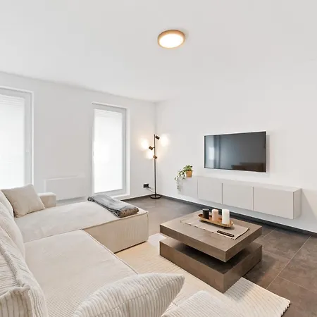 - Stilvolle Im Stadtzentrum - Loggia - Kingsize Bett - Smart Tv - Netflix - 60qm - 24h Check-in